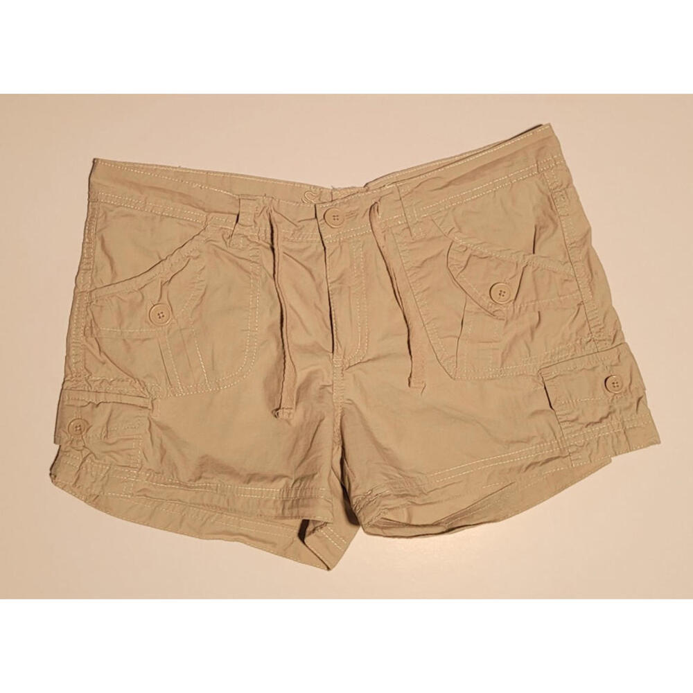 Seventeen Co Women's Cargo Beige  Cotton Shorts Size 7 with Drawstrings